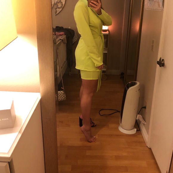 Fashion nova neon two piece set - Picture 8 of 8